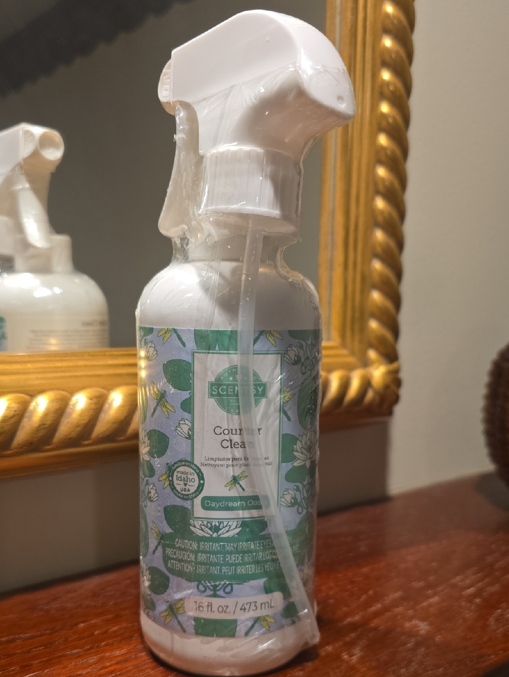 Scentsy Counter Cleaner Spray - Daydream Oasis